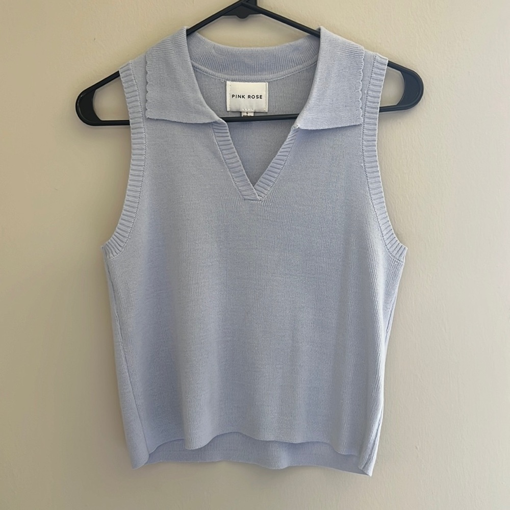 Sweater top with collar